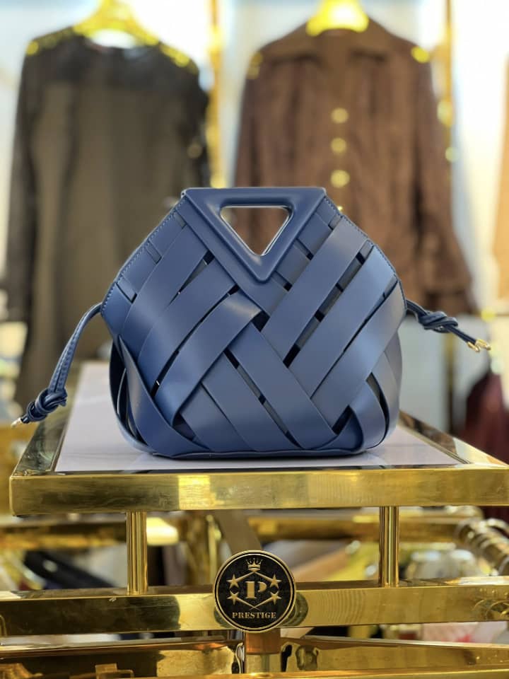 Sac Tressé Triangle avec Pochette Amovible